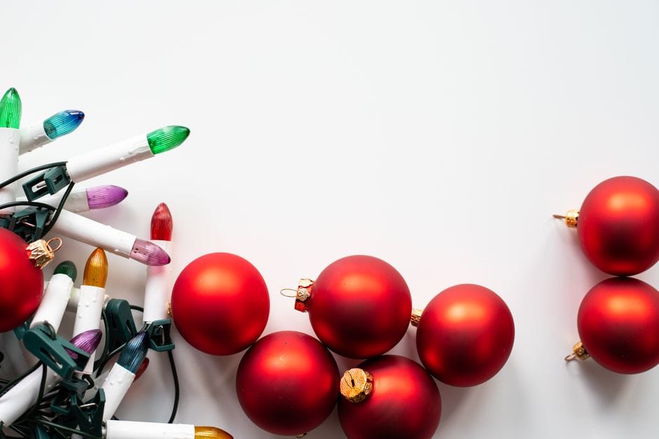 Dopo Natale: smaltire l'albero e riciclare gli addobbi senza sprechi