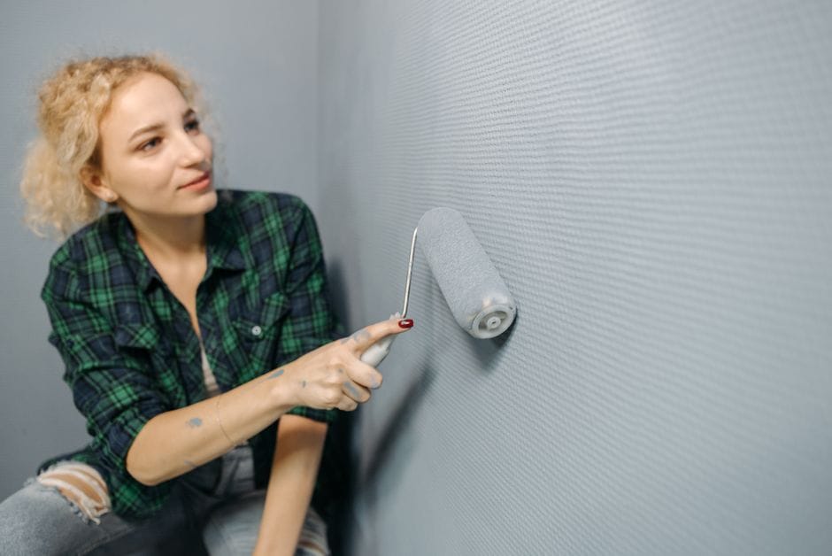 Colori caldi per l'autunno: ridipingere le pareti di casa
